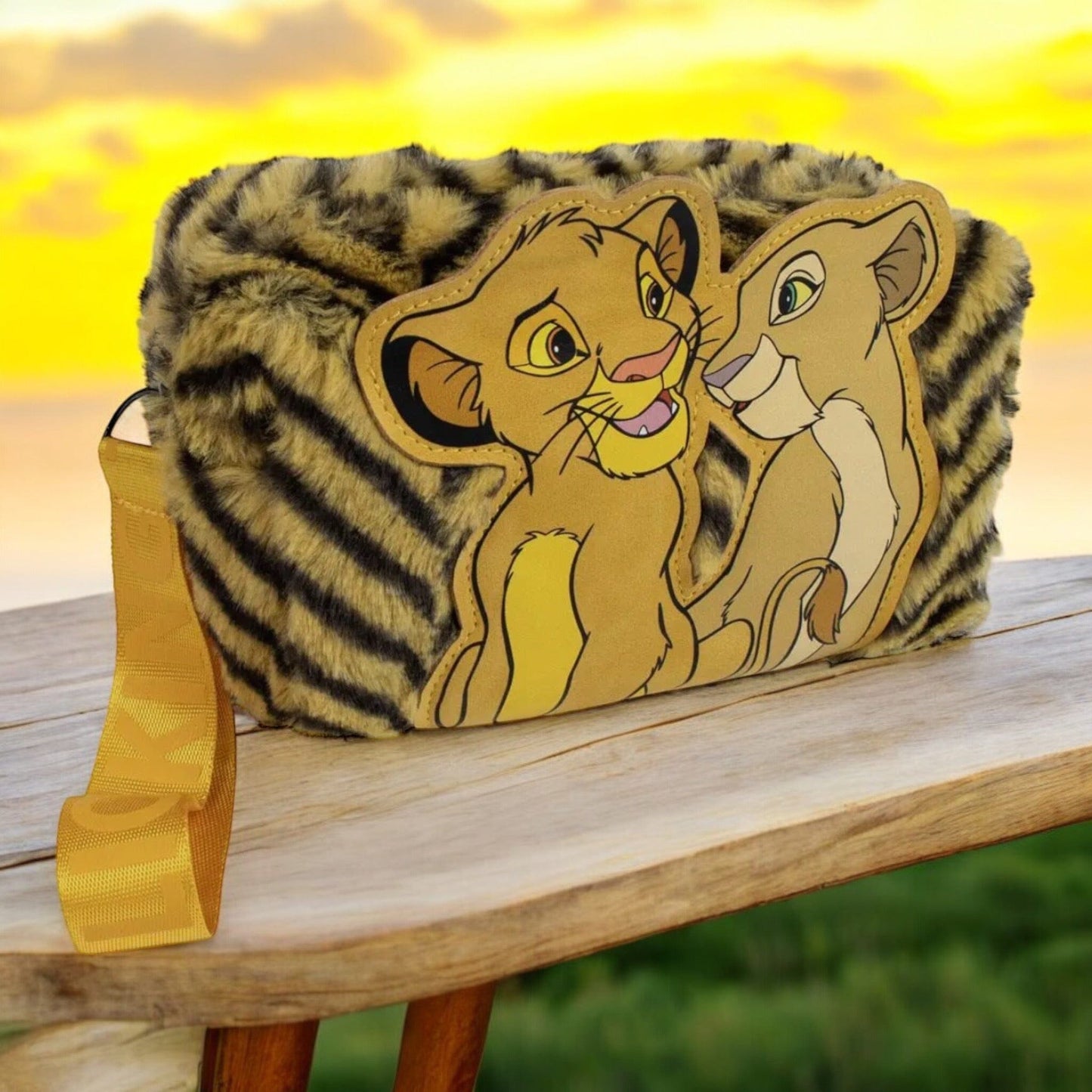 PRE COMMANDE Maroquinerie - Trousse de toilette moumoute Roi Lion Bagages et maroquinerie Mastoys 